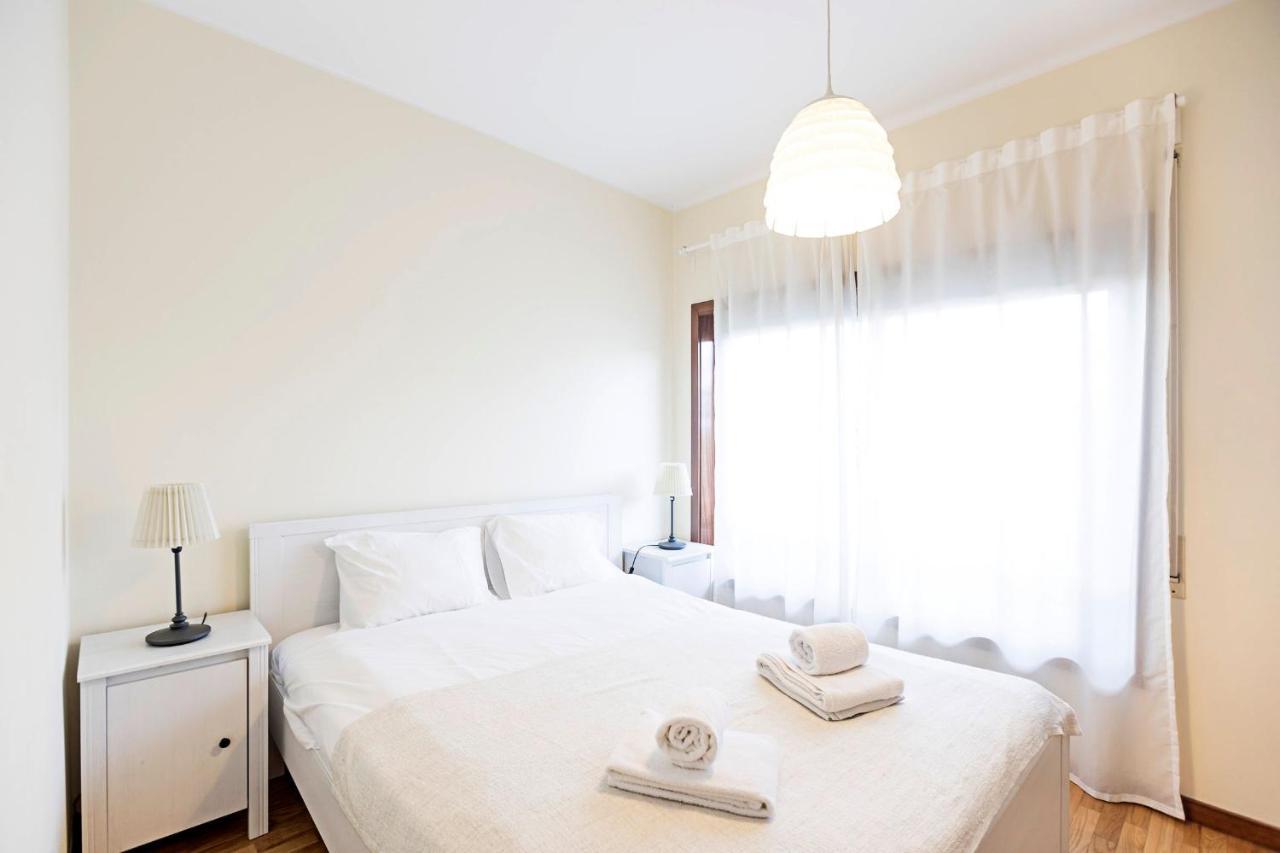 Spacious 2Br Flat In Gaia By Lovelystay Vila Nova de Gaia Buitenkant foto